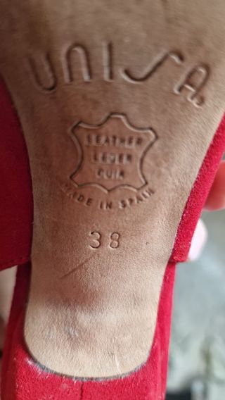 Tacchi Unisa Rosso Taglia 38