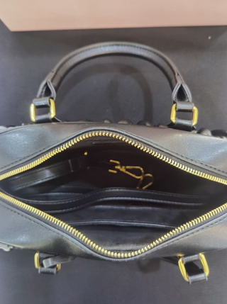 Miu Miu Bolso Negro Acabados Originales