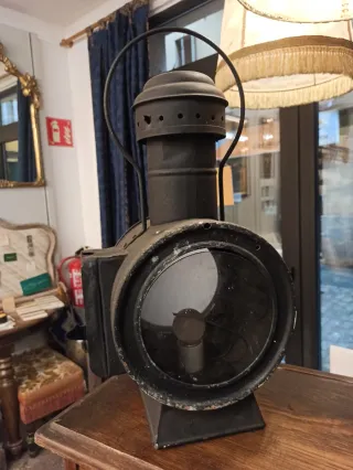 CALDAS RENFE FAROL ANTIGUO