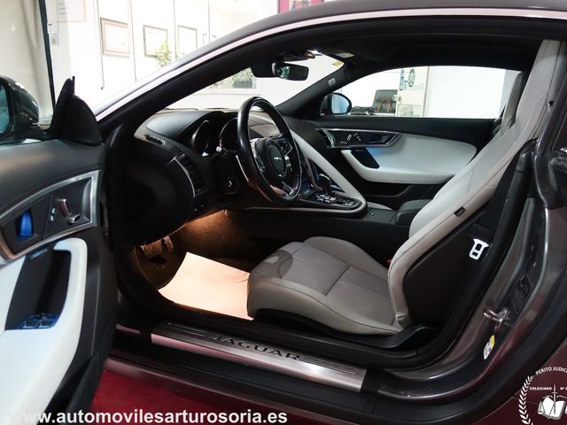 Jaguar F-Type R-Dynamic V6 3.0 279kW S/C Coupé Aut AWD