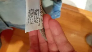 Chaqueta vaquera con corazones