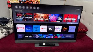 Televisor Loewe Negro