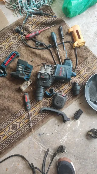 Demoledor Bosch averiado para repuestos