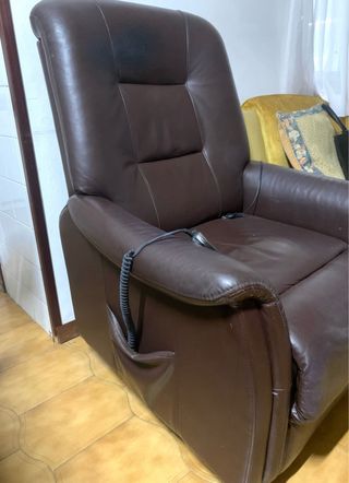 Sillón reclinable eléctrico de piel