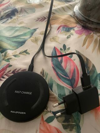 Cargador Inalámbrico RAVPOWER Fast Charge