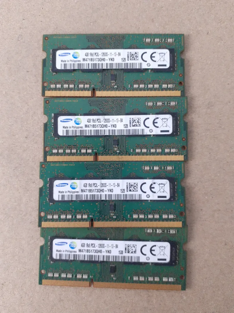 4x 4GB DDR3 1600MHz Samsung RAM