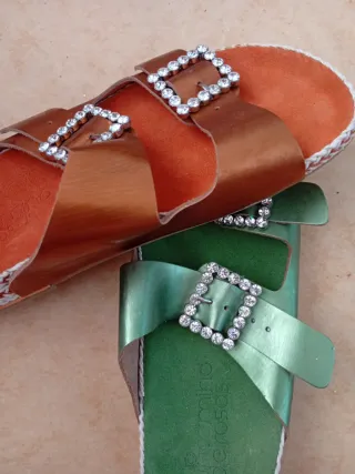 Sandalias con pedrería