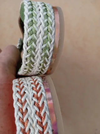 Sandalias con pedrería