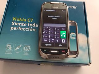 Nokia C7 Plata y Negro