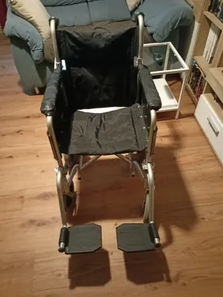 Silla ruedas para minusvalía y personas mayores