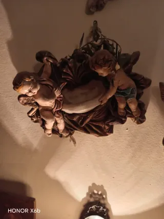 Angeli decorativi in gesso