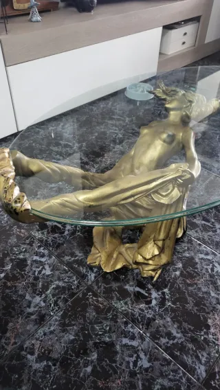 Mesa Centro Cristal Negra y Dorada