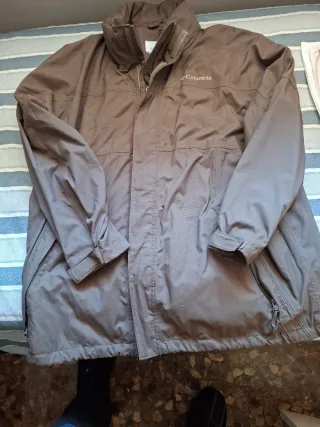 Chaqueta Columbia Montaña Marrón