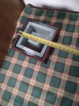 Juego de posavasos de madera y cristal