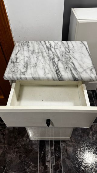 Armario baño mármol y madera