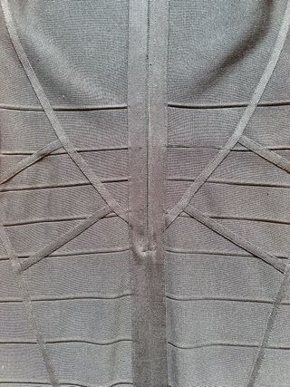 Vestido Uterque bondage verde