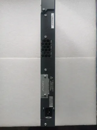 Switch Cisco Catalyst WS-C2960-S-48TS-L