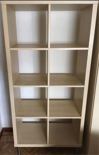 Estantería modular beige y marrón