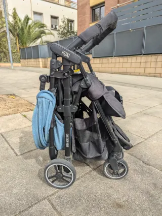 MATARÓ Cochecito Kuki Baby Monsters