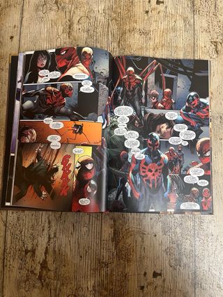 Marvel Must Have Universo Spiderman.