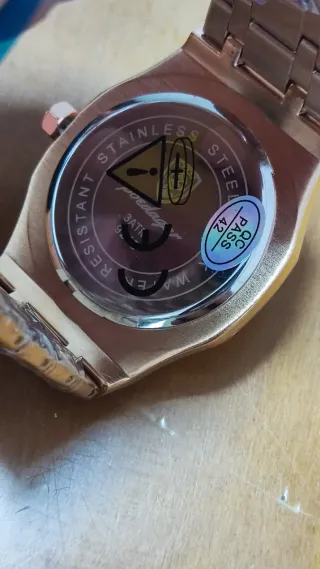 Reloj POEDAGAR Elegante Acero Dorado Negro