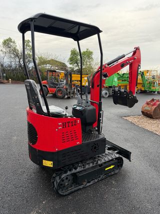 Mini excavadora JPC HT12