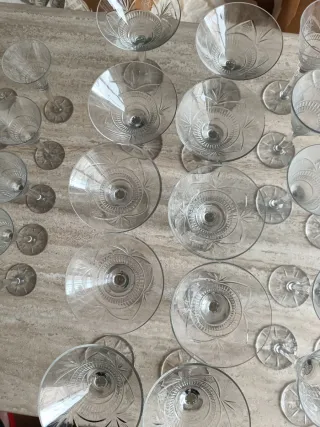 Juego de copas talladas Vintage