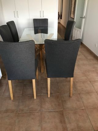 Mesa Comedor Cristal y 6 Sillas Tapizadas