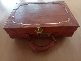 Valigetta vintage donna in cuoio marrone