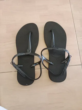 Sandalias Havaianas Negras Mujer