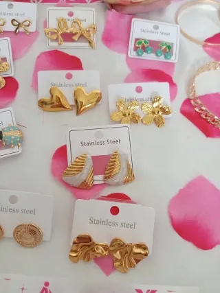 Joyería aesthetic de acero