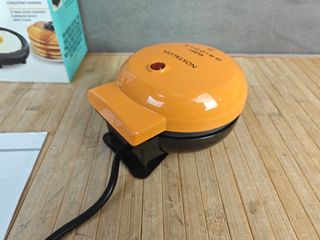 Nostalgia Plancha eléctrica personal MGD5OR MyMini