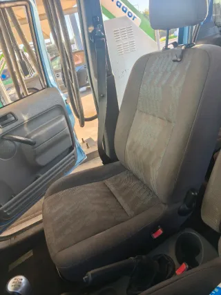 Ford Transit Connect 2005