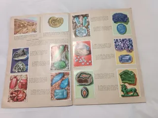 Álbum Historia Natural Cromos 1967 completo.