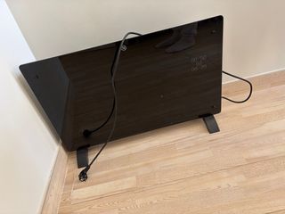 Calentador de cristal negro