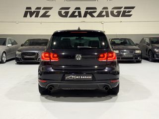 Volkswagen Golf 2.0 TSI 210cv GTI