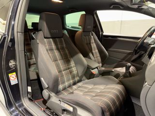 Volkswagen Golf 2.0 TSI 210cv GTI