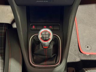 Volkswagen Golf 2.0 TSI 210cv GTI