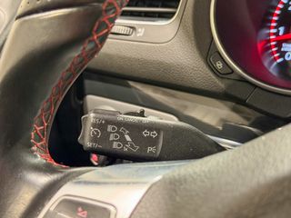 Volkswagen Golf 2.0 TSI 210cv GTI