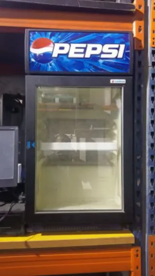 Frigoriferi espositivi refrigerati