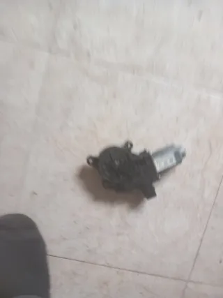 Motor elevalunas Skoda