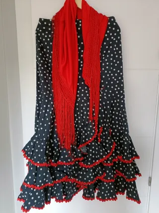 Falda flamenca lunares Pilar Vera