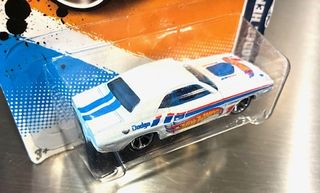 Hot Wheels 1970 Dodge Hemi Challenger