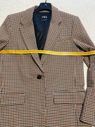 Americana Zara Cuadros Talla S/M