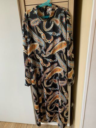 Vestido largo estampado paisley talla M
