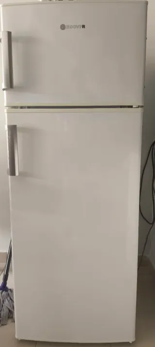 Nevera Hoover blanca
