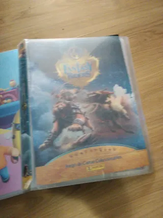 Lote 3 álbumes: One Piece, Stumble Guys, Fantasy R