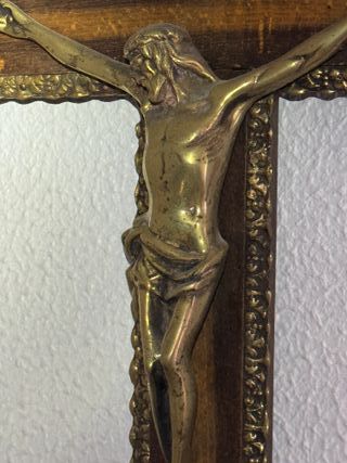 Crucifijo antiguo latón y madera noble
