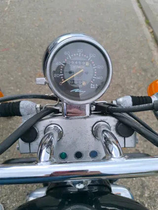 Kymco Cruiser Negra y Plateada