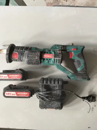 Seghetto alternativo a batteria 18V